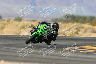 media/Dec-06-2024-CVMA Friday Practice (Fri) [[e1d1c5d4fc]]/4-Group 4 and Trackday/Session 4 (Turn 16)/